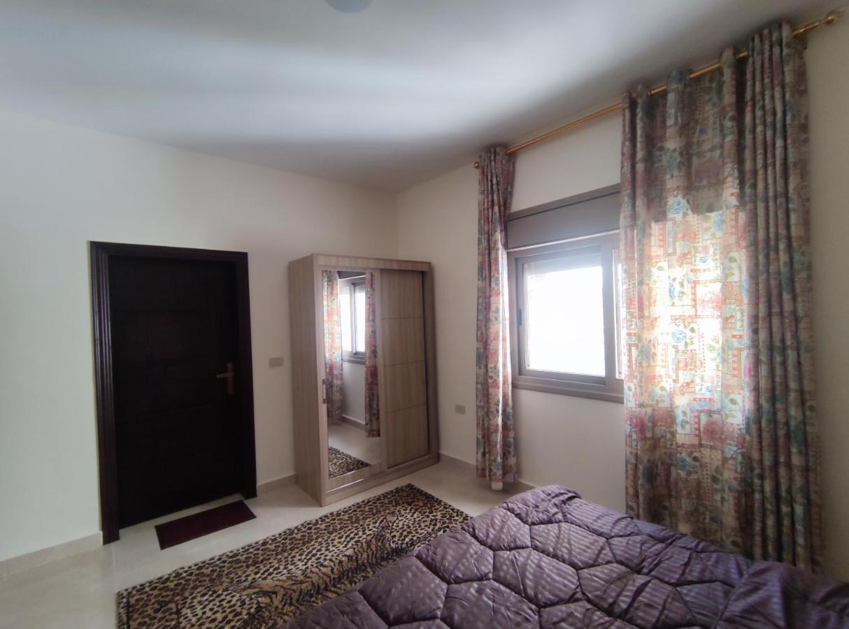 Red Rose City Apartment Wadi Musa Exterior foto